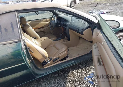 1997 Chrysler Sebring Jxi z USA, uszkodzony, nr VIN 3C3EL55H0VT523901